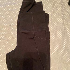 Old Navy Elevate Leggings